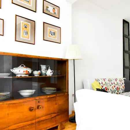 公寓 Elegant Heritage Ap - King Bed & Rooftop View *