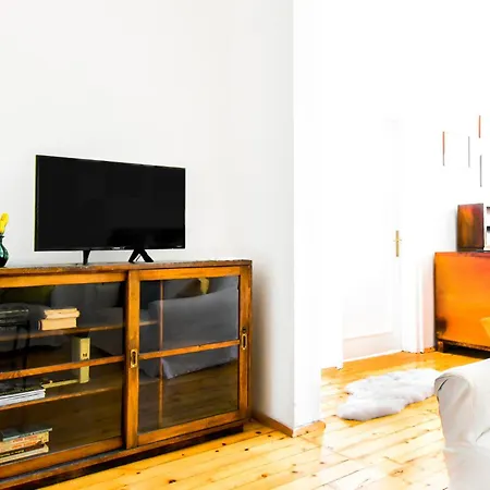 Apartment Prime Spot - 2br -15bth - Next To Nevsky Church *