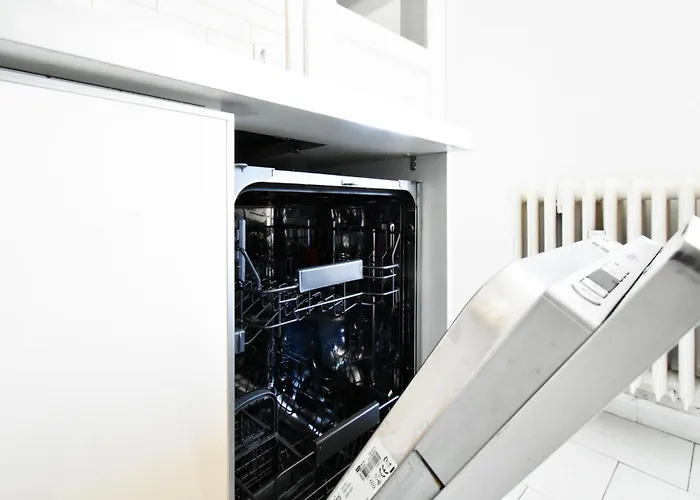 Prime Spot - 2br -15bth - Next To Nevsky Church Apartament *