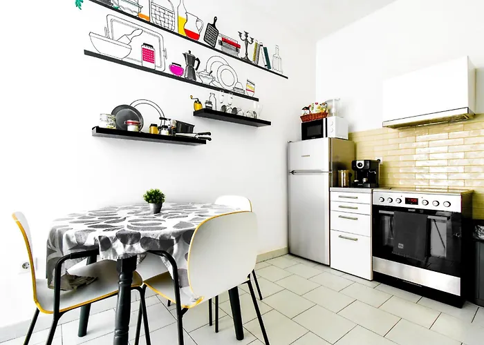 Prime Spot - 2br -15bth - Next To Nevsky Church * Sofia