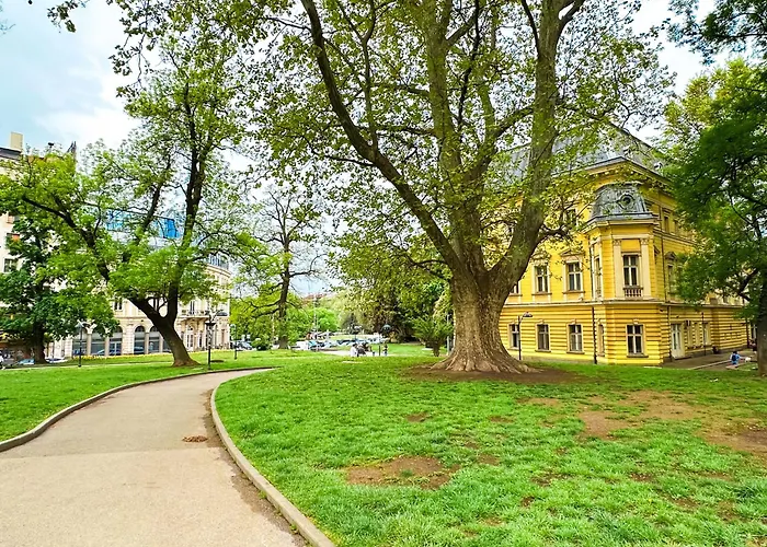 Apartament Prime Spot - 2br -15bth - Next To Nevsky Church *